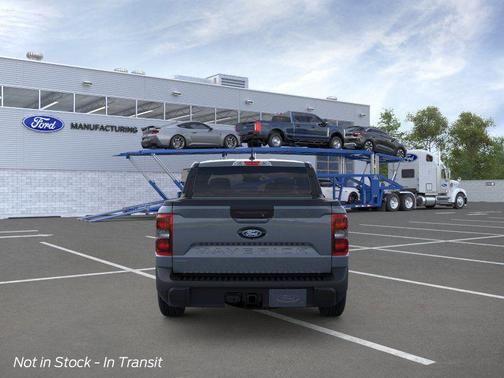 Azure Gray Metallic Tri-Coat 2026 Ford Maverick XLT