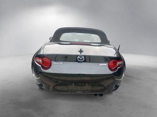 2016 Mazda MX-5 Miata Grand Touring