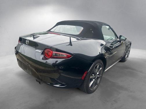 2016 Mazda MX-5 Miata Grand Touring