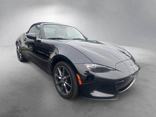 2016 Mazda MX-5 Miata Grand Touring