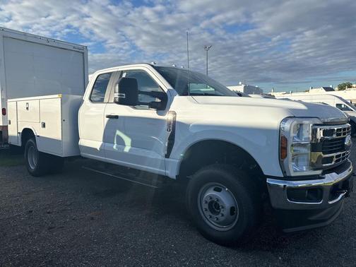 2025 Ford F-350 XL