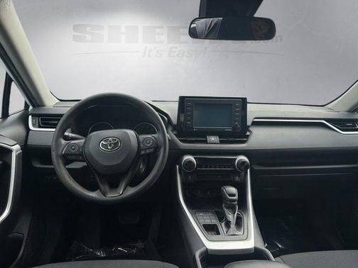 Super White 2020 Toyota RAV4 LE