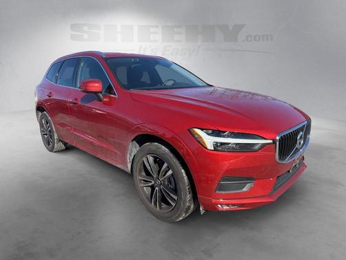 2021 Volvo XC60 T5 Momentum