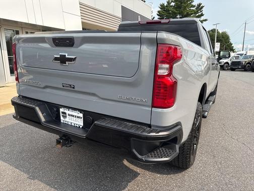 2024 Chevrolet Silverado 1500 Custom Trail Boss