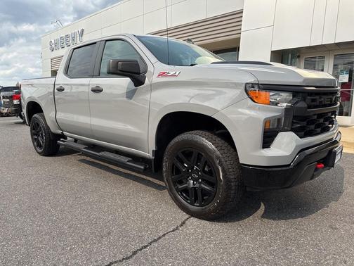 2024 Chevrolet Silverado 1500 Custom Trail Boss
