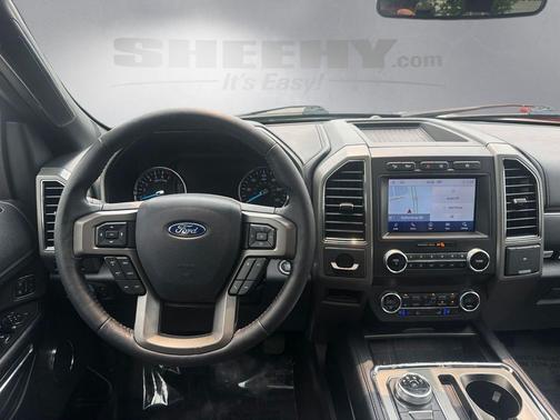 Star White Metallic Tri-Coat 2020 Ford Expedition XLT