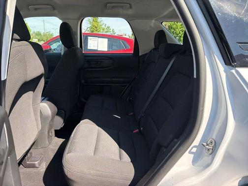 Oxford White 2022 Ford Bronco Sport Base