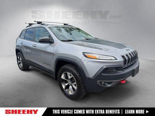 Billet Silver Metallic Clearcoat 2017 Jeep Cherokee Trailhawk