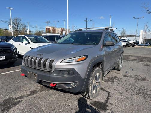 Billet Silver Metallic Clearcoat 2017 Jeep Cherokee Trailhawk