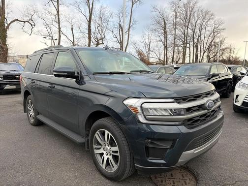 2024 Ford Expedition XLT