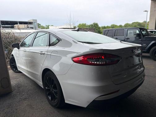Oxford White 2020 Ford Fusion SE