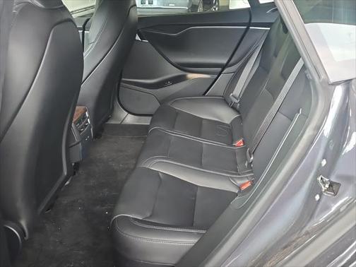 2021 Tesla Model S Long Range
