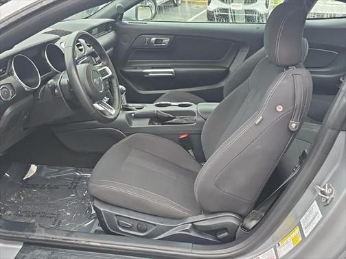 2021 Ford Mustang EcoBoost
