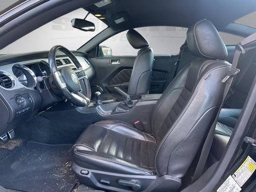 2012 Ford Mustang GT Premium