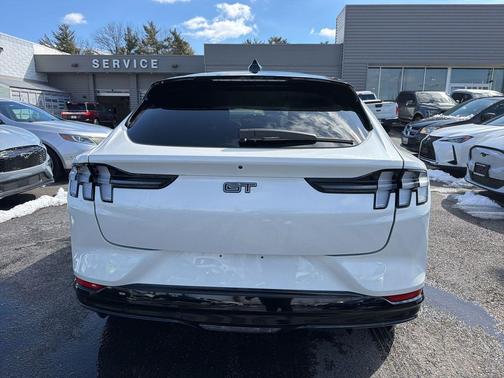 2025 Ford Mustang Mach-E GT