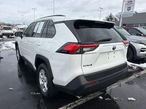 2020 Toyota RAV4 Hybrid LE