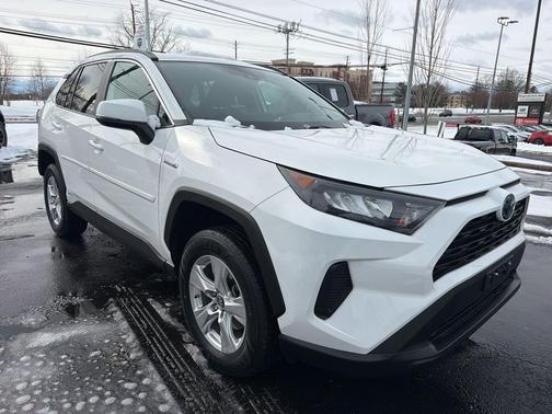 2020 Toyota RAV4 Hybrid LE