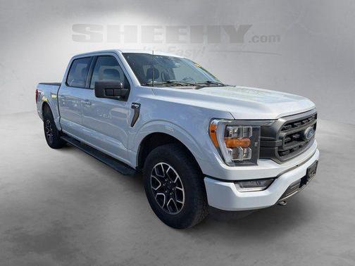 Space White Metallic 2022 Ford F-150 XLT