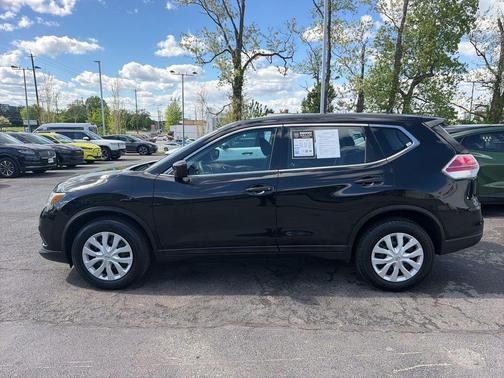 Magnetic Black 2016 Nissan Rogue S
