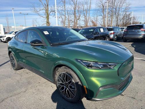 2025 Ford Mustang Mach-E Premium