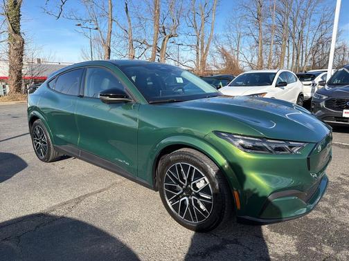2025 Ford Mustang Mach-E Premium