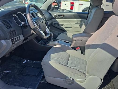 2014 Toyota Tacoma Base