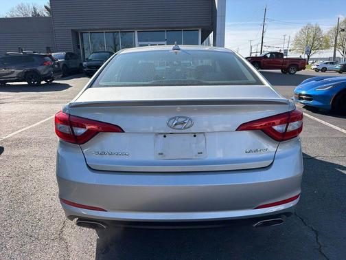Symphony Silver 2015 Hyundai SONATA Limited