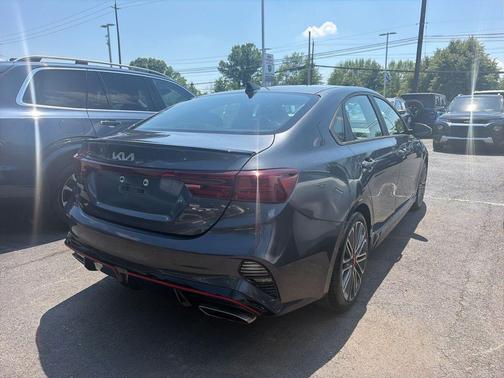 Gravity Gray 2022 Kia Forte GT