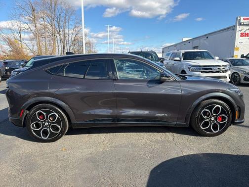 2021 Ford Mustang Mach-E GT