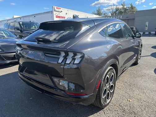 2021 Ford Mustang Mach-E GT
