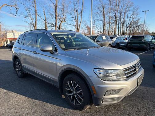 2020 Volkswagen Tiguan 2.0T SE 4MOTION