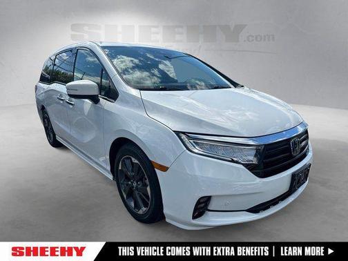 Platinum White Pearl 2024 Honda Odyssey Elite