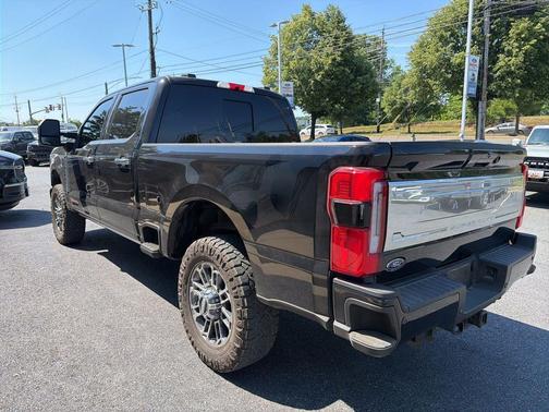 Agate Black Metallic 2025 Ford F-350 Platinum
