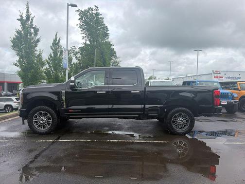 Agate Black Metallic 2025 Ford F-350 Platinum