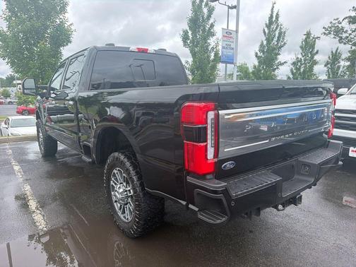 Agate Black Metallic 2025 Ford F-350 Platinum