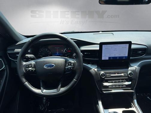 Magnetic Metallic 2020 Ford Explorer XLT