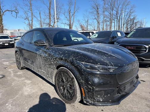 2025 Ford Mustang Mach-E GT