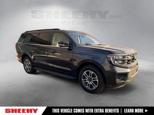 Gray Metallic 2025 Ford Expedition Max Active 4x4