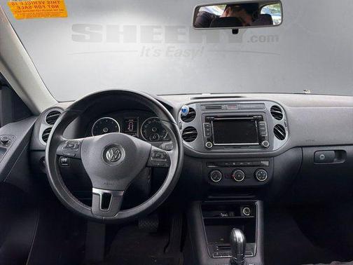 Night Blue 2015 Volkswagen Tiguan Auto S