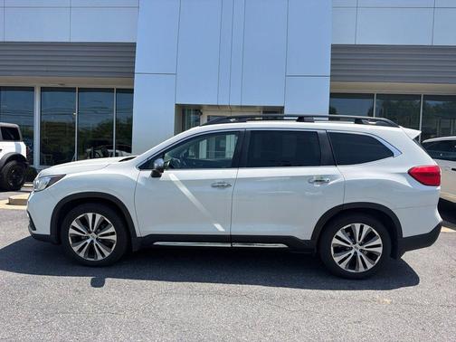 Crystal White Pearl 2021 Subaru Ascent Touring 7-Passenger