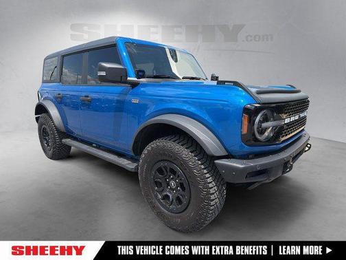 Velocity Blue Metallic 2024 Ford Bronco Wildtrak