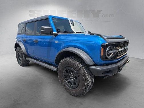 Velocity Blue Metallic 2024 Ford Bronco Wildtrak