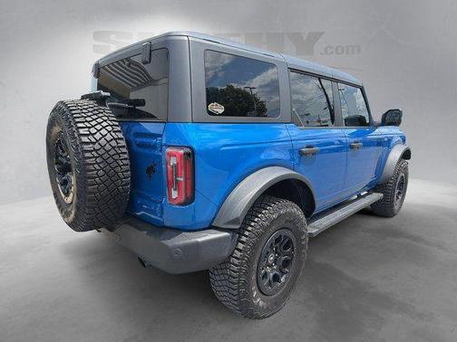 Velocity Blue Metallic 2024 Ford Bronco Wildtrak