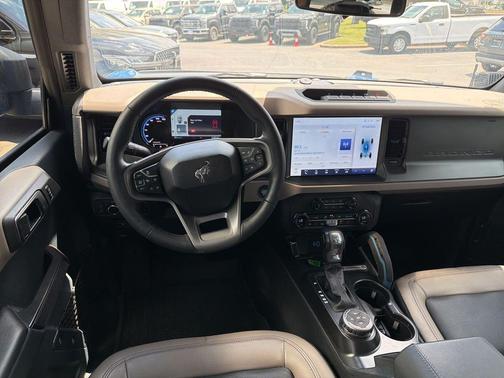 Velocity Blue Metallic 2024 Ford Bronco Wildtrak