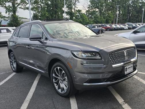 2023 Lincoln Nautilus Reserve