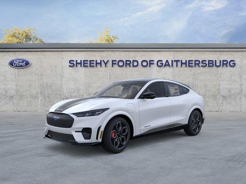 Star White Metallic Tri-Coat 2026 Ford Mustang Mach-E GT