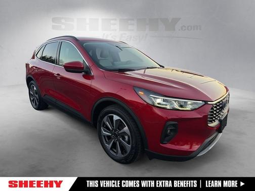 2025 Ford Escape Platinum