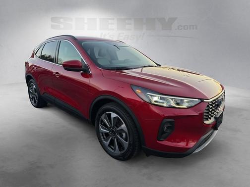 2025 Ford Escape Platinum