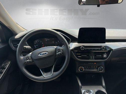 Dark Persian Green Metallic 2020 Ford Escape SE