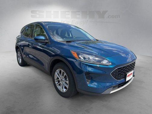 Dark Persian Green Metallic 2020 Ford Escape SE